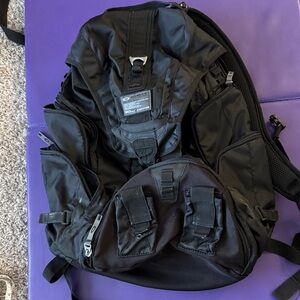 Original Oakley Surf Pack